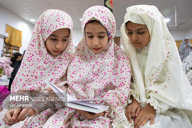 مراسم معنوی اعتکاف بانوان در گرگان
