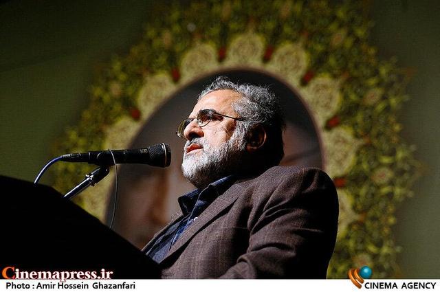 هویت واقعی «سردار سلیمانی» معرف یک «مکتب ملی و مذهبی» است/ جریان «سینمای دفاع مقدس» به‌خوبی «قهرمانان معاصر» را به «مخاطب» معرفی کرده است!