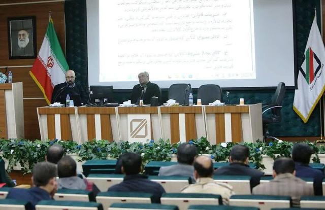 یک مسوول: برخورد ناصحیح با موضوع قاچاق به تولید آسیب می‌رساند