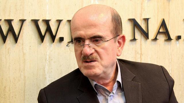 دولت باید مراقب آثار معیشتی و التهابات بازار باشد