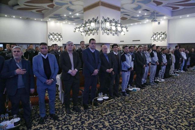 آغاز سمینار دانش‌افزایی داوران و کمک داوران لیگ برتر فوتبال در کرمان