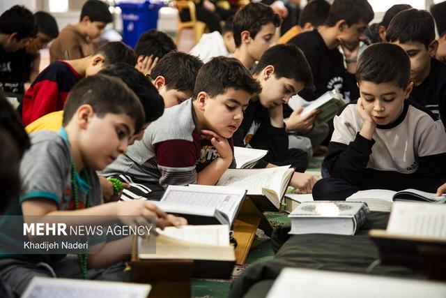 رشد کمی و کیفی اعتکاف در چهارمحال‌وبختیاری؛ نوجوانان پیشگام بودند