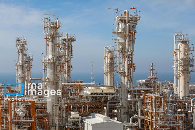 کاهش ۶۲ درصدی مشعل‌سوزی در پالایشگاه هفتم پارس جنوبی؛ گامی مؤثر در صیانت محیط‌زیست