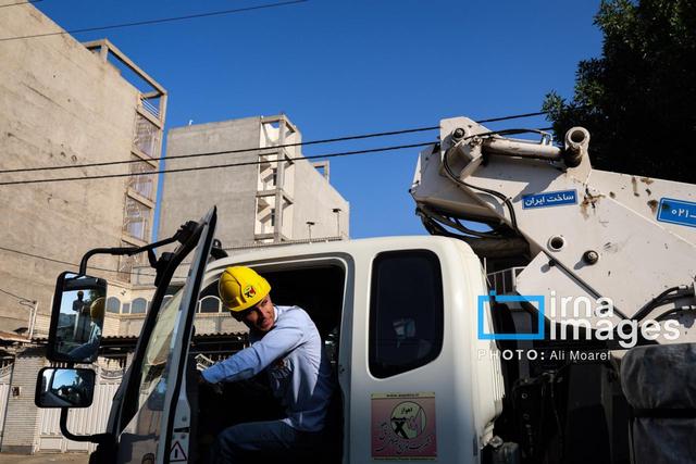 ۲۹۳ هزار چراغ پرمصرف در استان تهران تعویض می شود