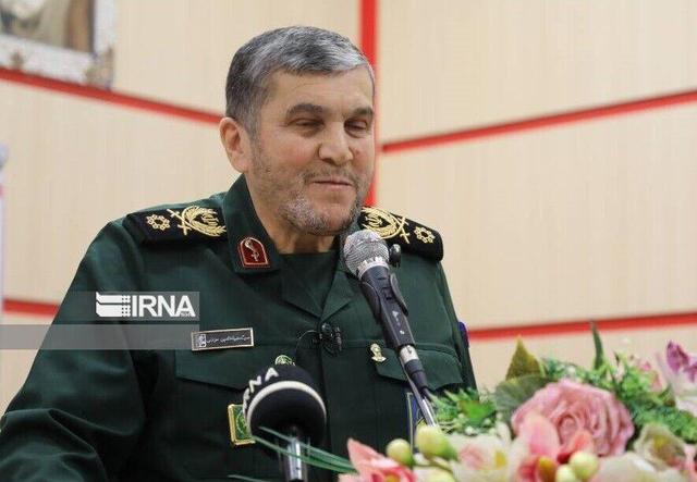 معاون قرارگاه سازندگی سپاه: حل مشکلات کشور با اتکا به توان داخلی ممکن است