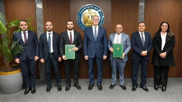 یادداشت تفاهم نفتی و گازی دمشق و قاهره/ مصر برای اولین بار به سوریه گاز صادر می‌کند