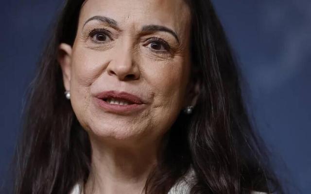 رهبر اپوزیسیون ونزوئلا: هرچه سریعتر به کشور برمیگردم