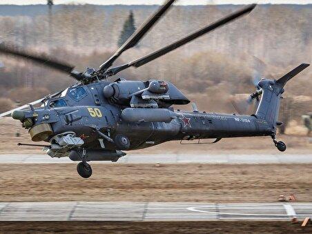 ببینید| سقوط مرگبار هلیکوپتر با گیرکردن به سیم تلکابین در روسیه