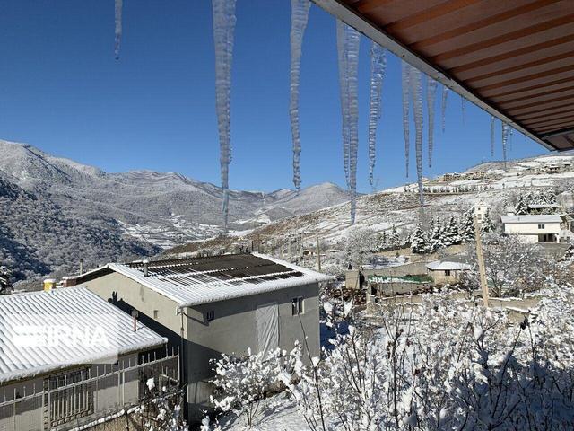 روزهای گرم و شب‌های سرد مازندران؛ دمای هوای بلده به ۹ درجه سانتی‌گراد زیر صفر رسید