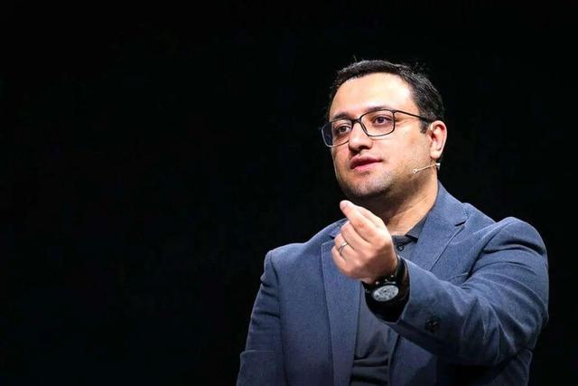 مشاور قالیباف درباره بیانیه شورای عالی دفاع: ایران اراده شلیک را مساوی با شلیک در نظر می‌گیرد