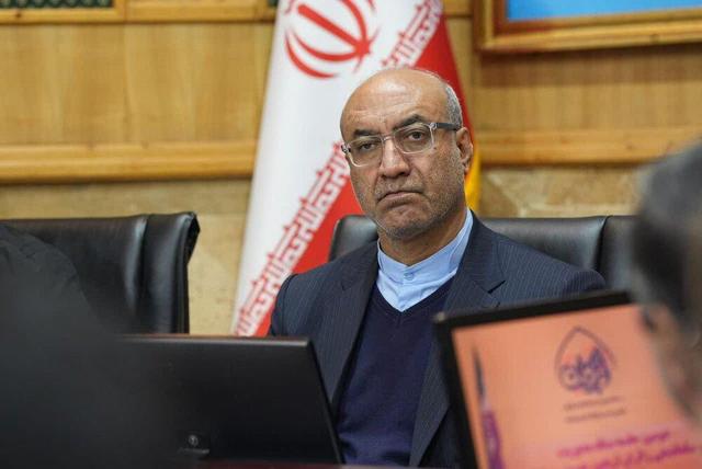 استاندار کرمانشاه: کاهش فشار اقتصادی بر مردم اولویت اول مدیریت استان است