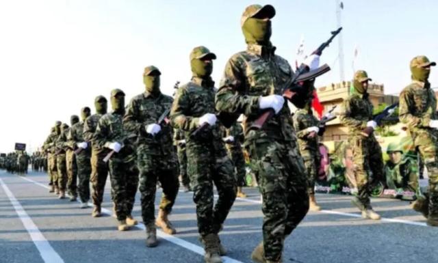 پیام گروههای مسلح عراقی به آمریکا: فعلا سلاحهای خود را به دولت تحویل نمیدهیم