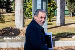 حاشیه جلسه هیات دولت - ۲۴ دی