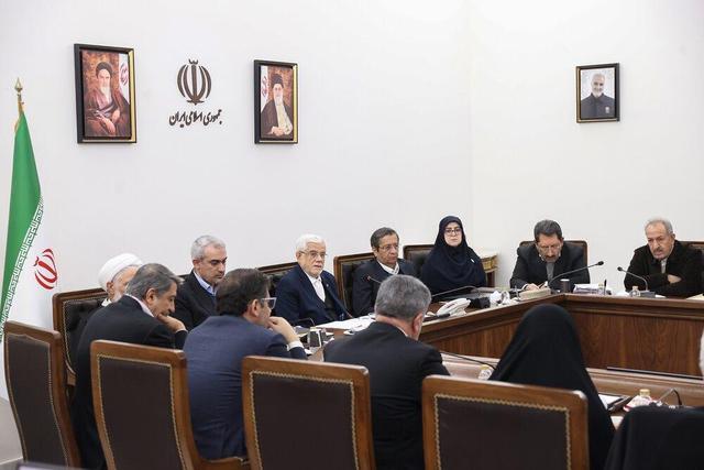 عارف: دولت هر کجا لازم باشد از اقتدار خود استفاده میکند