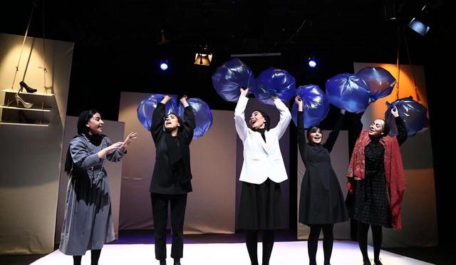 نگاهی‌ به نمایش «نسخه نسوان ناکام»/بازی خوبان