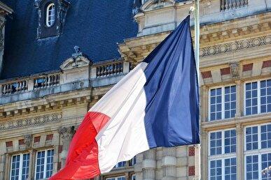 تاکید پاریس بر لزوم احترام و پایبندی به قوانین بینالمللی