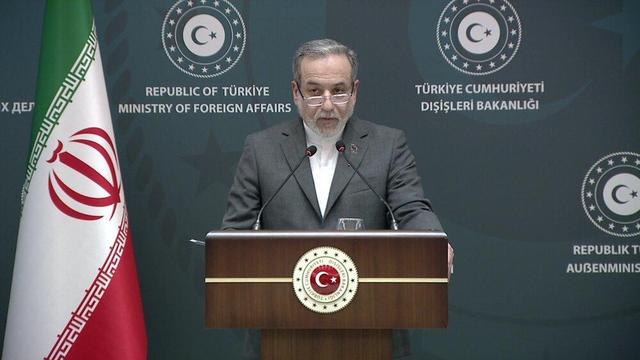 عراقچی: مذاکره در سایه تهدید نمی‌تواند شکل بگیرد