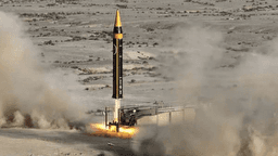 عطوان: ایران نقطه ضعف آمریکا را میداند؛ ترامپ عقبنشینی میکند