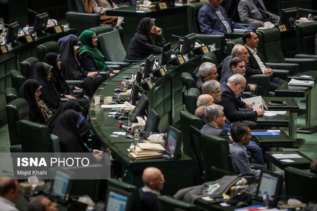 بررسی ایرادات واگذاری ایران خودرو به کروز در دستور هفته جاری مجلس