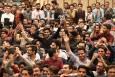 رسیدگی به مطالبات جوانان جزو اولویت‌های مسئولان باشد