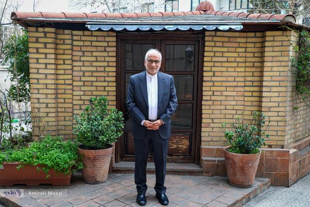 مرعشی: امریکا اگر می خواست بجنگد این همه ناو را در تیررس ایران قرار نمی داد/ راه سختی است اما تهران و واشنگتن نهایتا به توافق می‌رسند