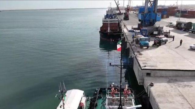 سوت قطار و کشتی‌های در مجتمع بندری کاسپین به صدا درآمد