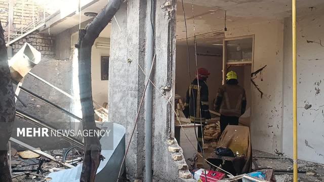 مهار حریق و انفجار در منزل مسکونی مشهد بدون تلفات جانی