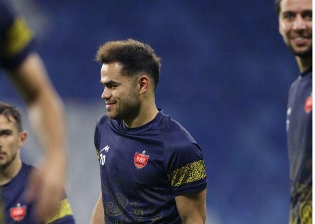 یک پرسپولیسی گران‌ترین فوتبالیست ایران شد