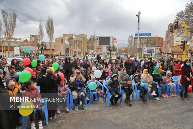 اردبیل در عطر انتظار؛ محلات غرق در شادی نیمه شعبان و دهه فجر