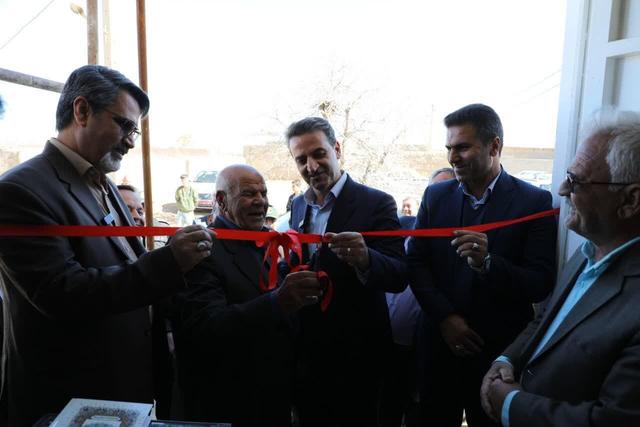 مجموعه ورزشی روستای ده عرب شهرستان ابرکوه به بهره‌برداری رسید