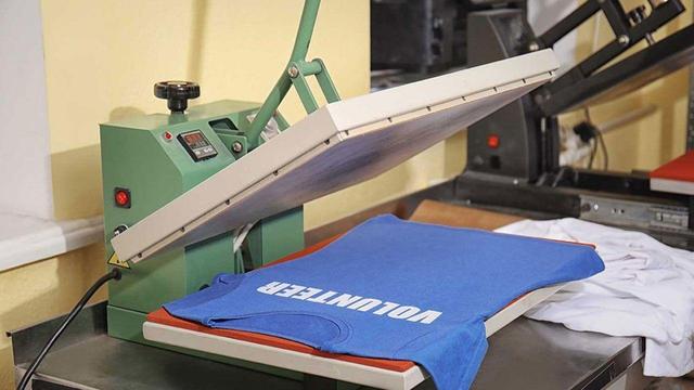 ساخت بلوک‌ سه‌بعدی مشتق از گرافن برای تولید جوهر رسانای غلیظ