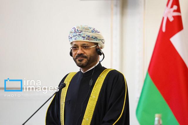وزیر خارجه عمان: دور بعدی مذاکرات ایران و آمریکا در زمان مناسب برگزار خواهد شد / گفت و گوهای امروز جدی بود