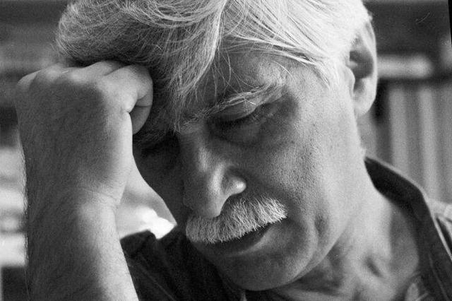 تماشاگران شب چراغ مرگ یزدگرد را افروختند 