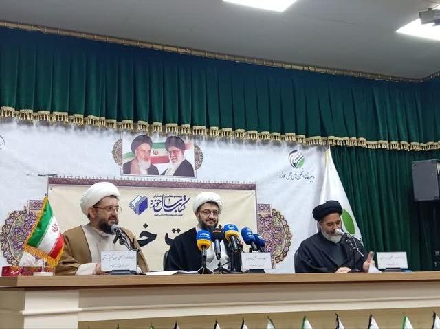 جشنواره کتاب سال حوزه ۲۵ بهمن در قم برگزار می‌شود