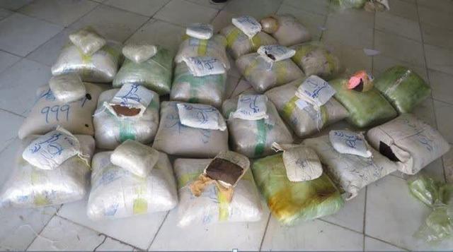 توقیف تریلی حامل موادمخدر/ سارقان مامورنما، در دام پلیس اسلامشهر