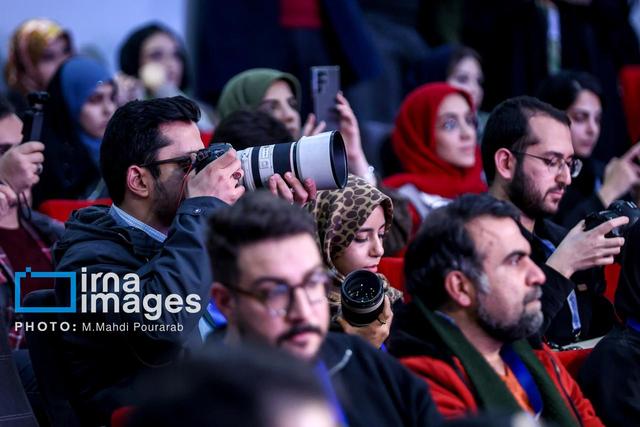 موسیقی خواب نرسید؛ تهیه‌کننده آرامبخش تنها به نشست خبری آمد