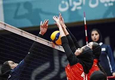 گل‌گهر سیرجان و وارنا فومن لیگ برتری شدند