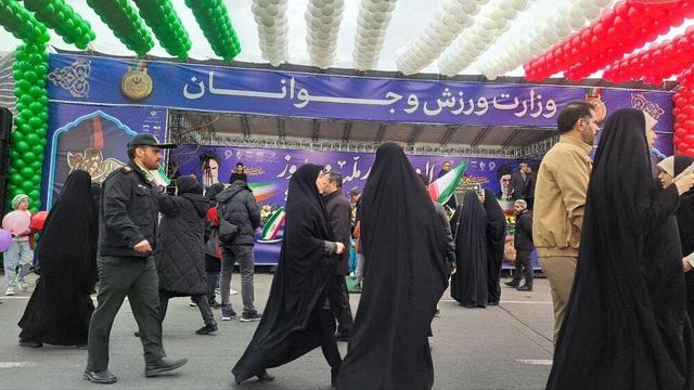 حضور جامعه ورزش در راهپیمایی ۲۲ بهمن