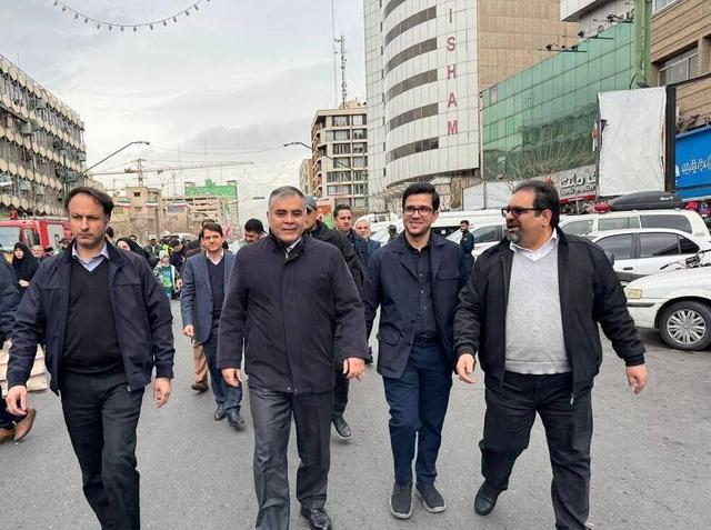 وزیر نفت: در شرایط تحریم مشکلی برای فروش نفت نداریم/۲۲ بهمن اعلام قدرت ملت به دشمنان است