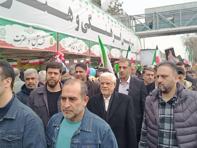 حل مشکل معیشت اولویت نخست دولت