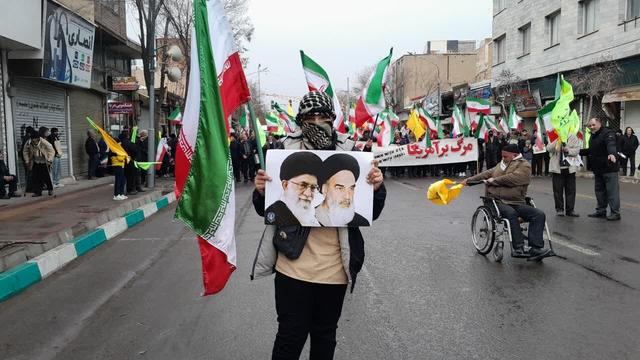 راهپیمایی یوم‌الله ۲۲ بهمن ۱۴۰۴ در زنجان آغاز شد