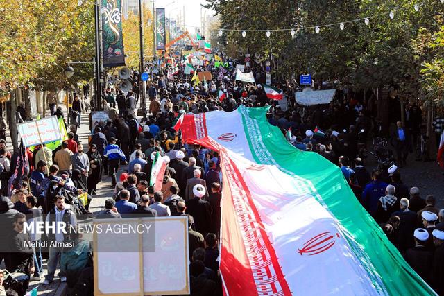 راهپیمایی یوم‌الله ۲۲ بهمن ۱۴۰۴ در زنجان