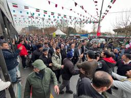 حضور رئیس جمهور در راهپیمایی باشکوه ۲۲ بهمن