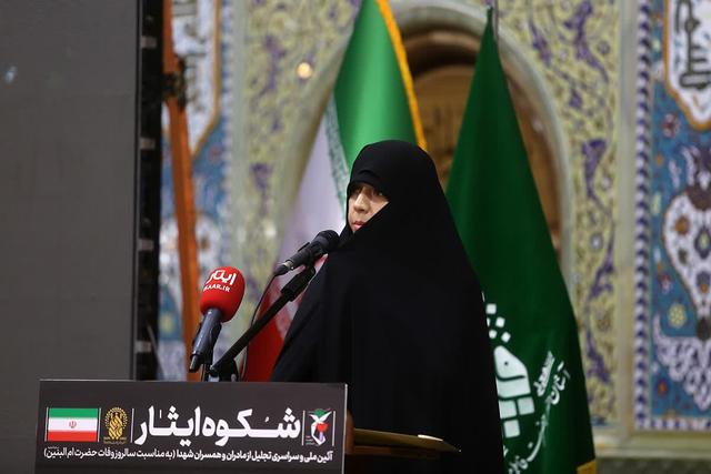 سلامی: جهان باید با ملت مقاوم ایران با احترام و احتیاط صحبت کند