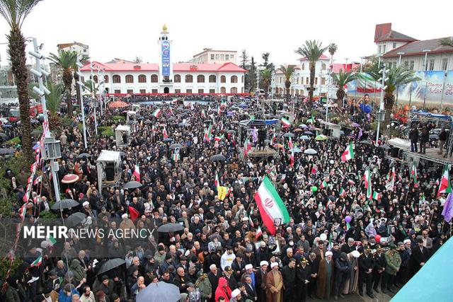 قدردانی نماینده ولی فقیه و استاندار گیلان از مردم برای حماسه حضور