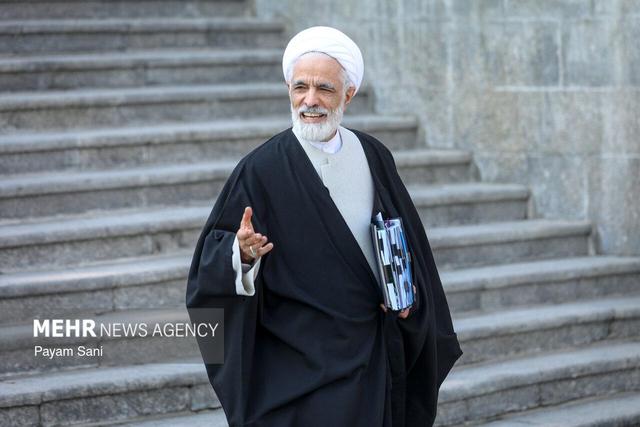 حجت‌الاسلام‌ انصاری: شنیدن کافی نیست، باید خواست ملت را فهمید