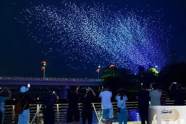 ببینید/ تصاویری شگفت‌انگیز ۲۰ هزار پهپاد نورانی