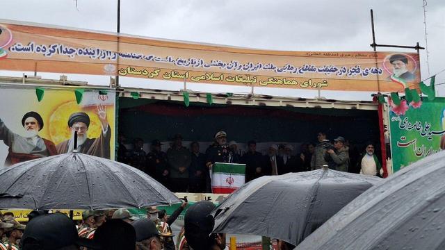 امیر دریادار ایرانی: وحدت شیعه و سنی سرمایه راهبردی کشور است