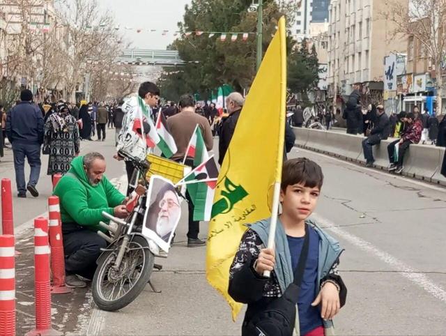 حاشیه‌های مراسم راهپیمایی ۲۲ بهمن قزوین