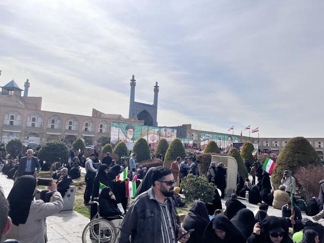 جلوه‌های راهپیمایی ۲۲ بهمن اصفهان